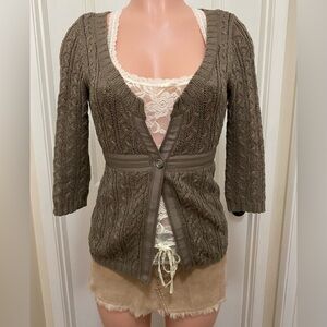 Y2K vintage Abercrombie brown knit babydoll tie waist one button cardigan.